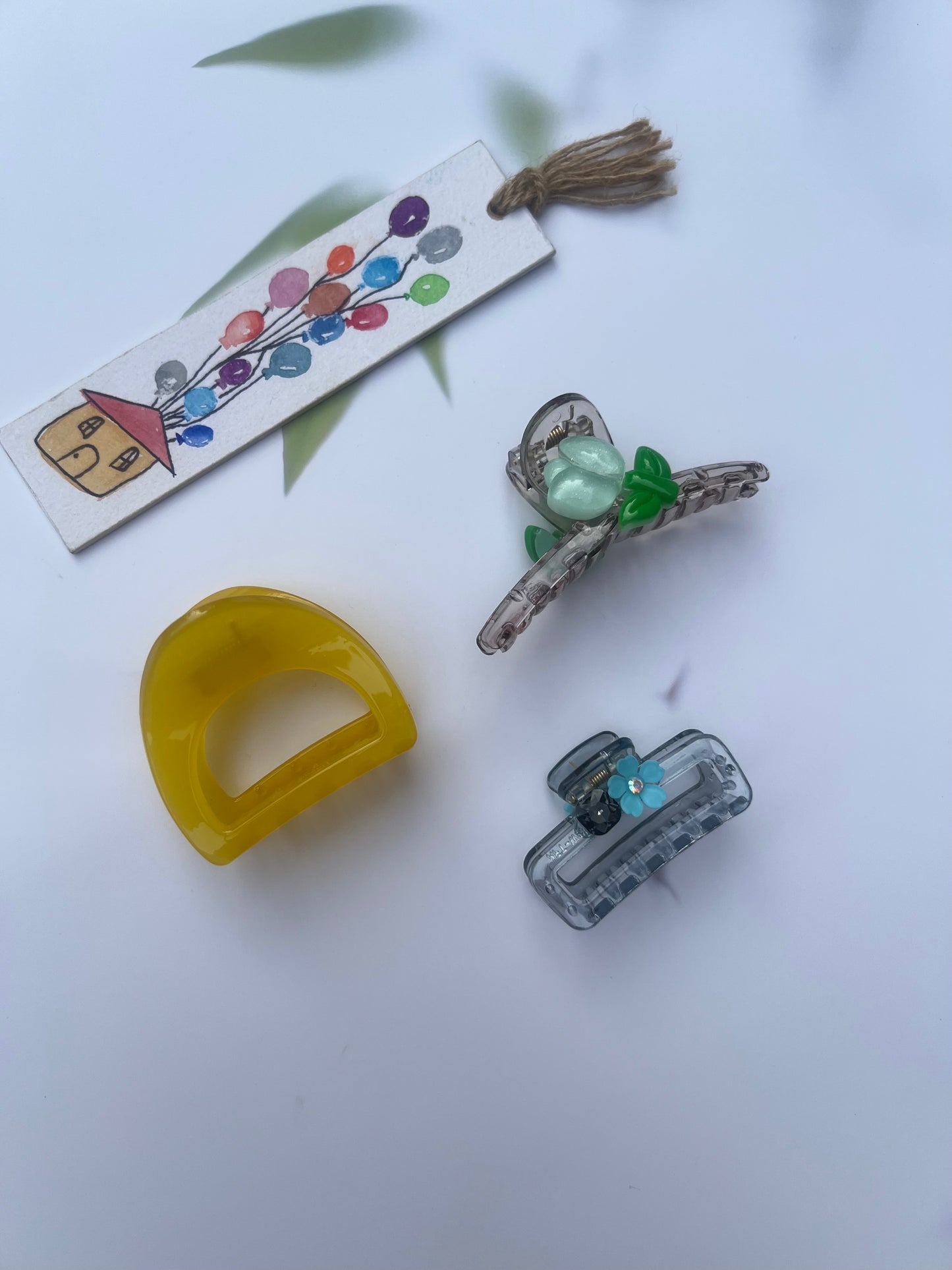 LIME POP CLAW CLIPS:- PACK OF 3