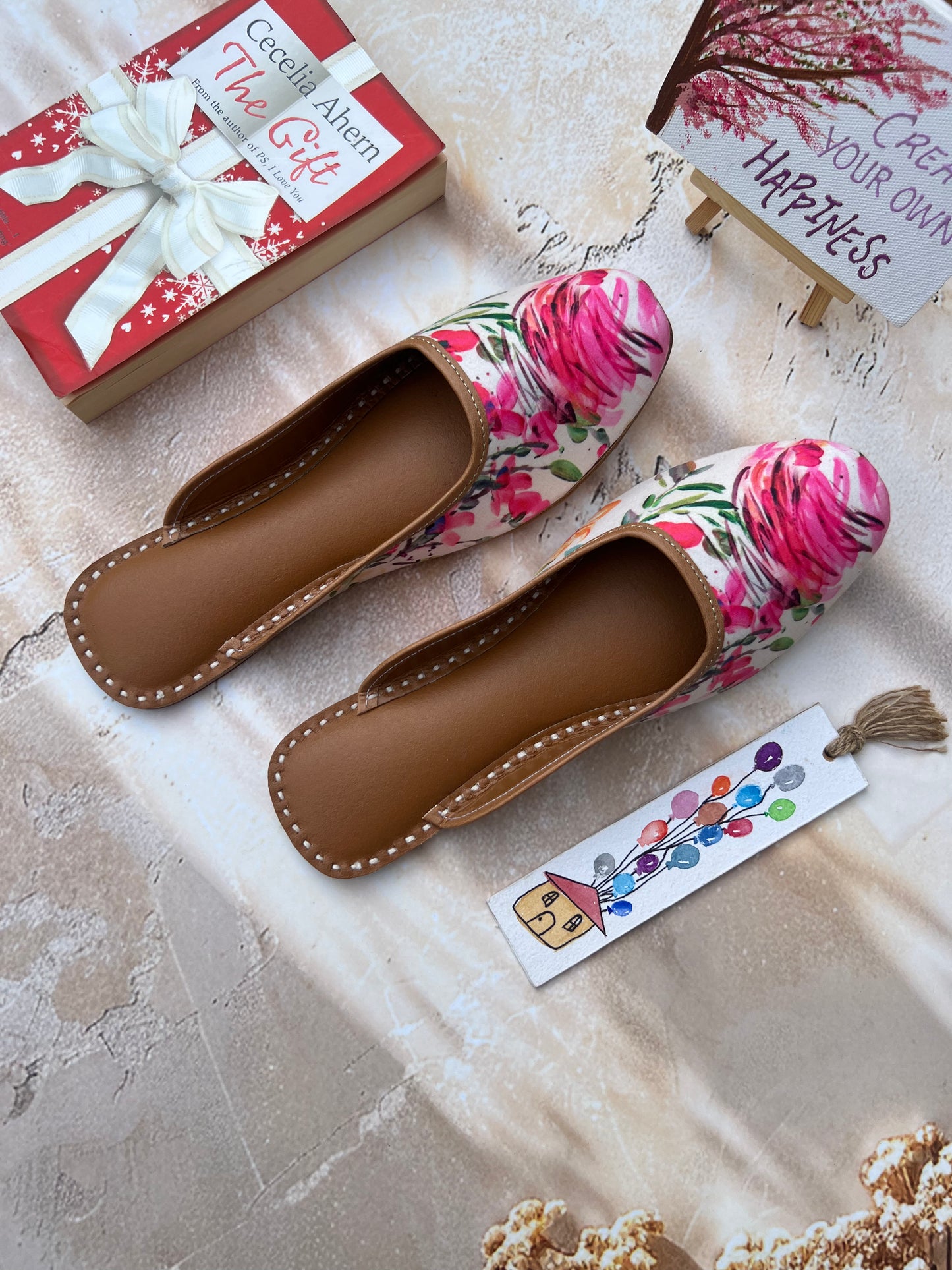 DOODLE ART SLIPONS