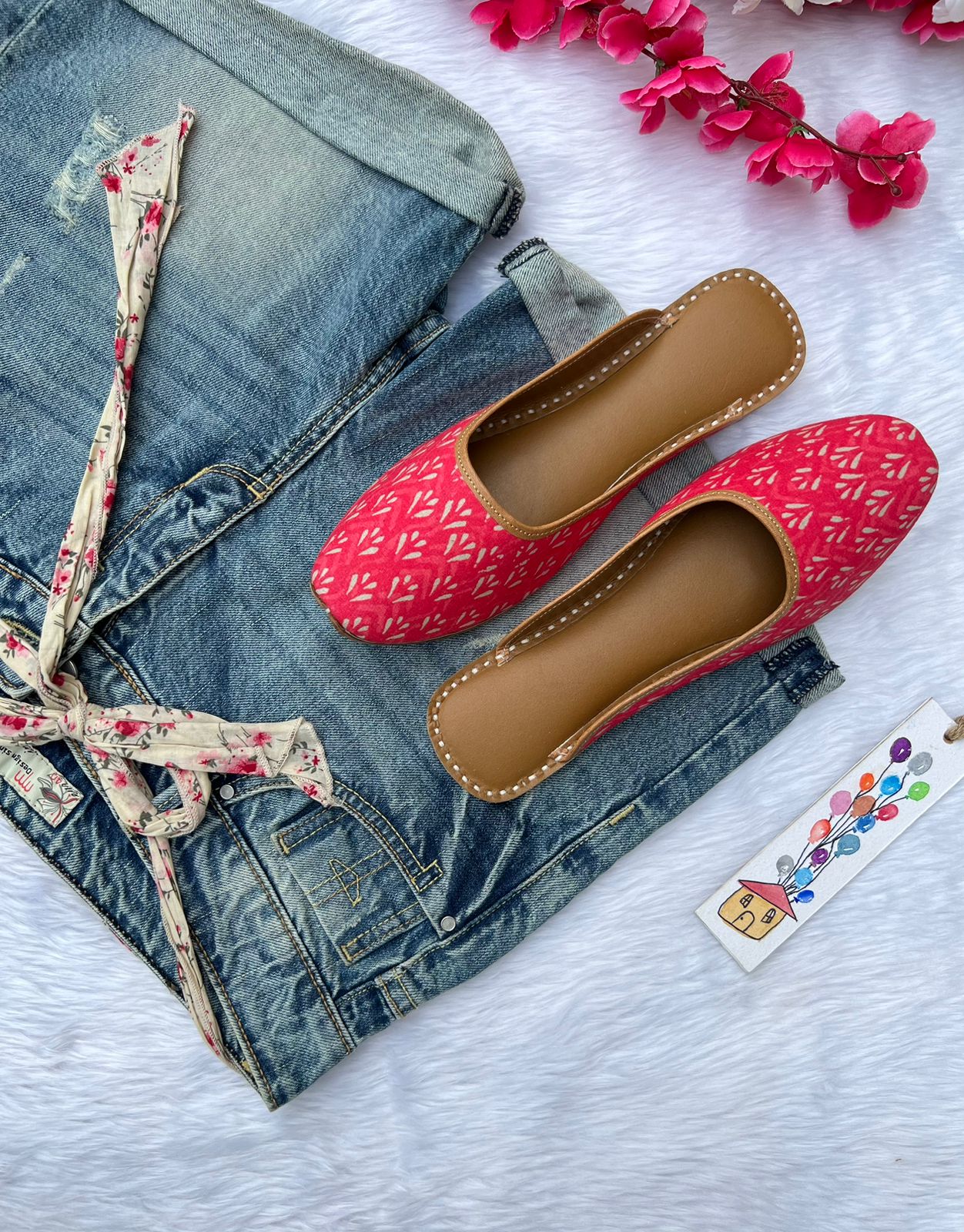 LOVEABLE SLIPONS