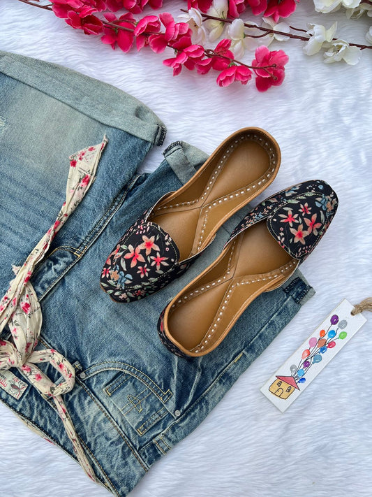WILD FLOWER LOAFERS (BLACK)