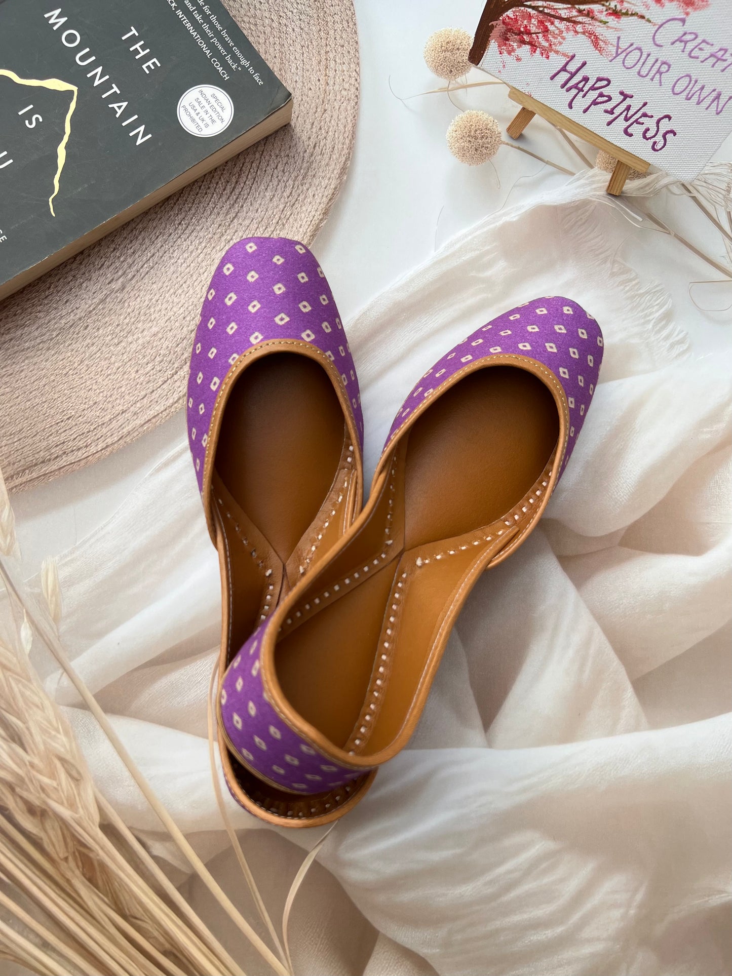 BANDHANI JUTTIS (PURPLE COLOR)