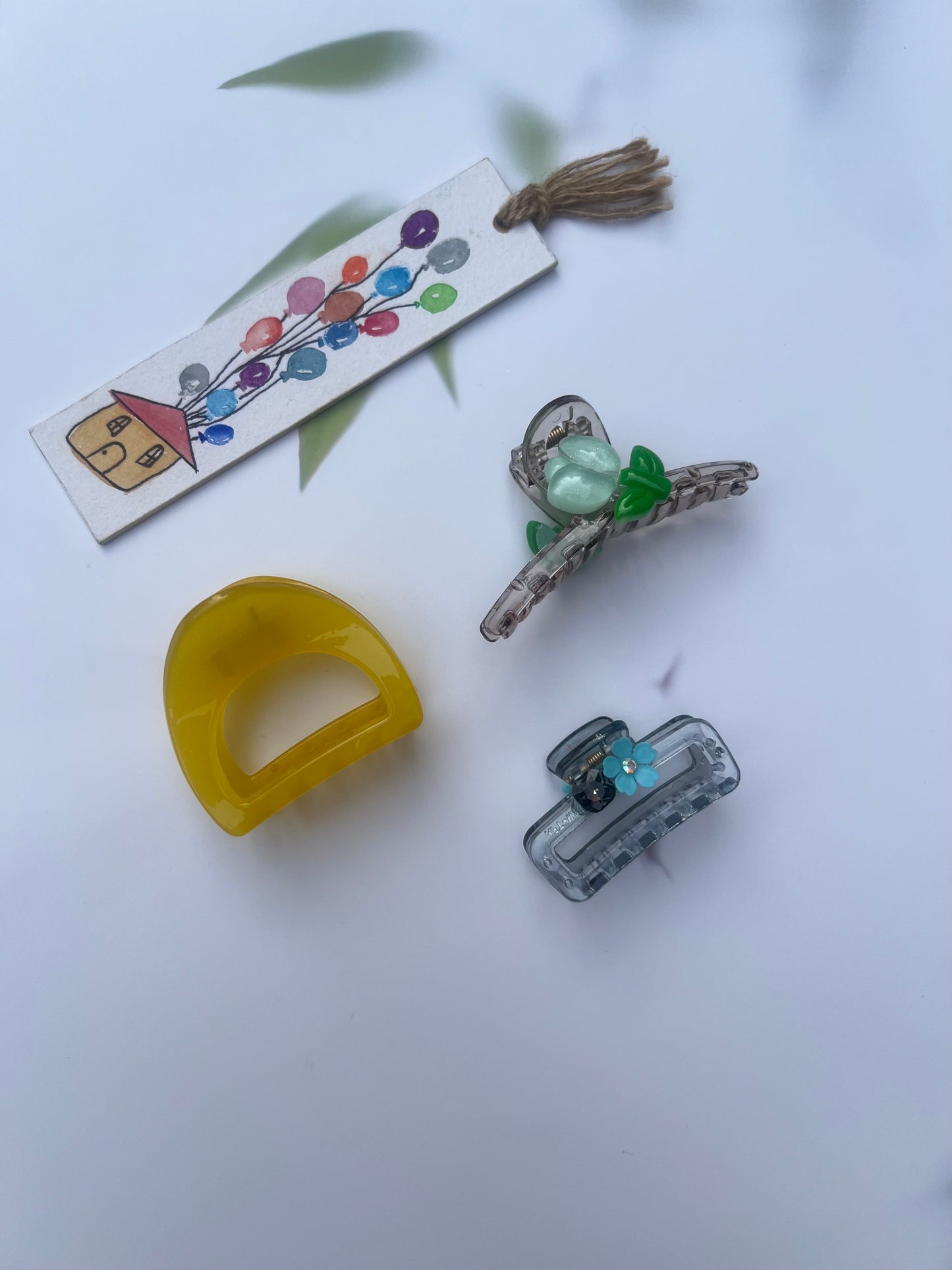 LIME POP CLAW CLIPS:- PACK OF 3