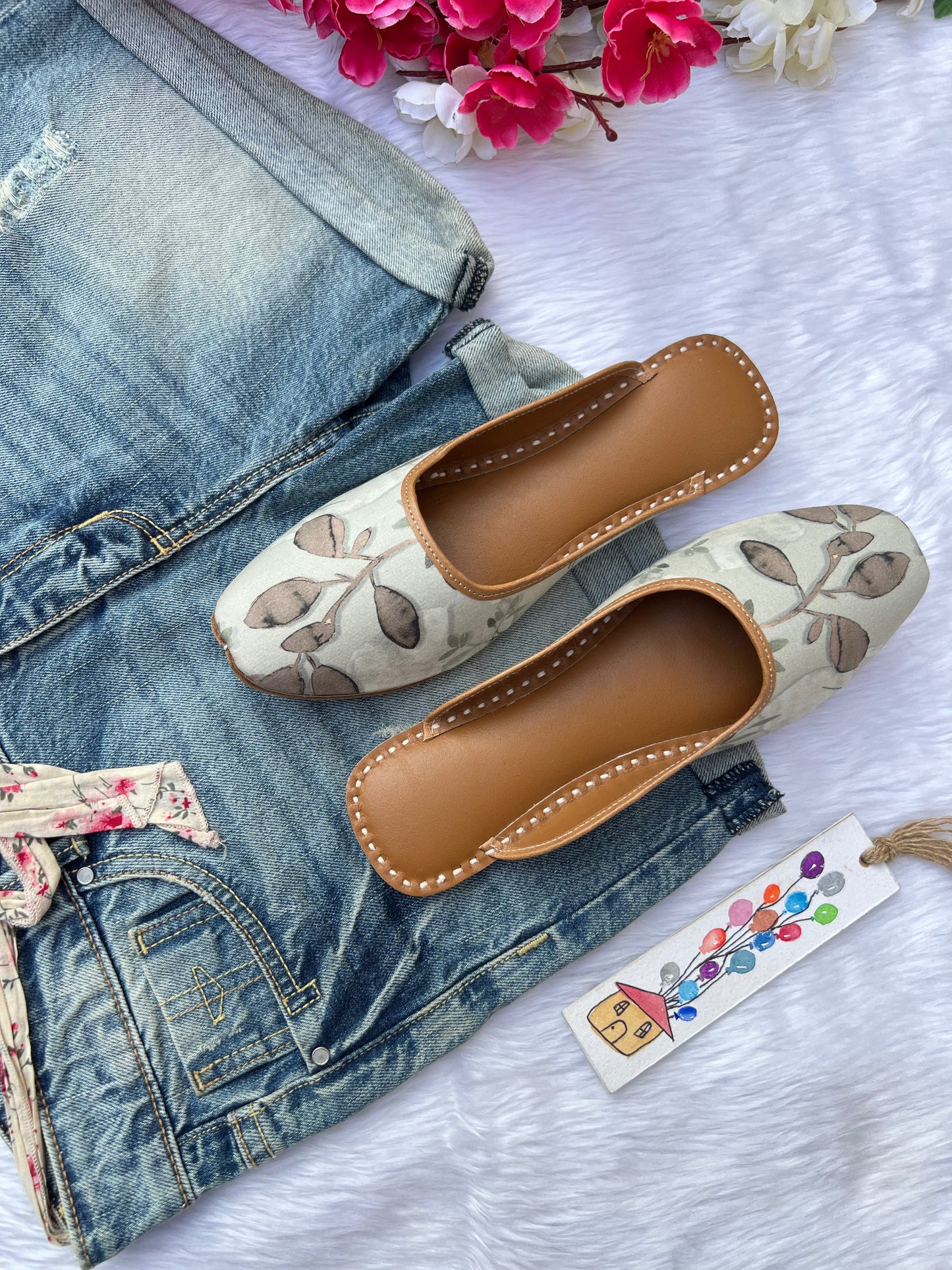 BOTANICAL SLIPONS (BROWN LEAVES)