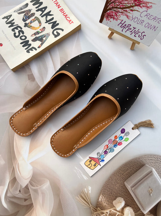 BEADS SLIPONS (BLACK COLOR)