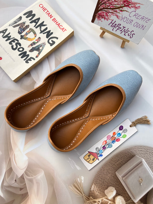 PURANI JEANS JUTTIS (DENIM COLOUR)