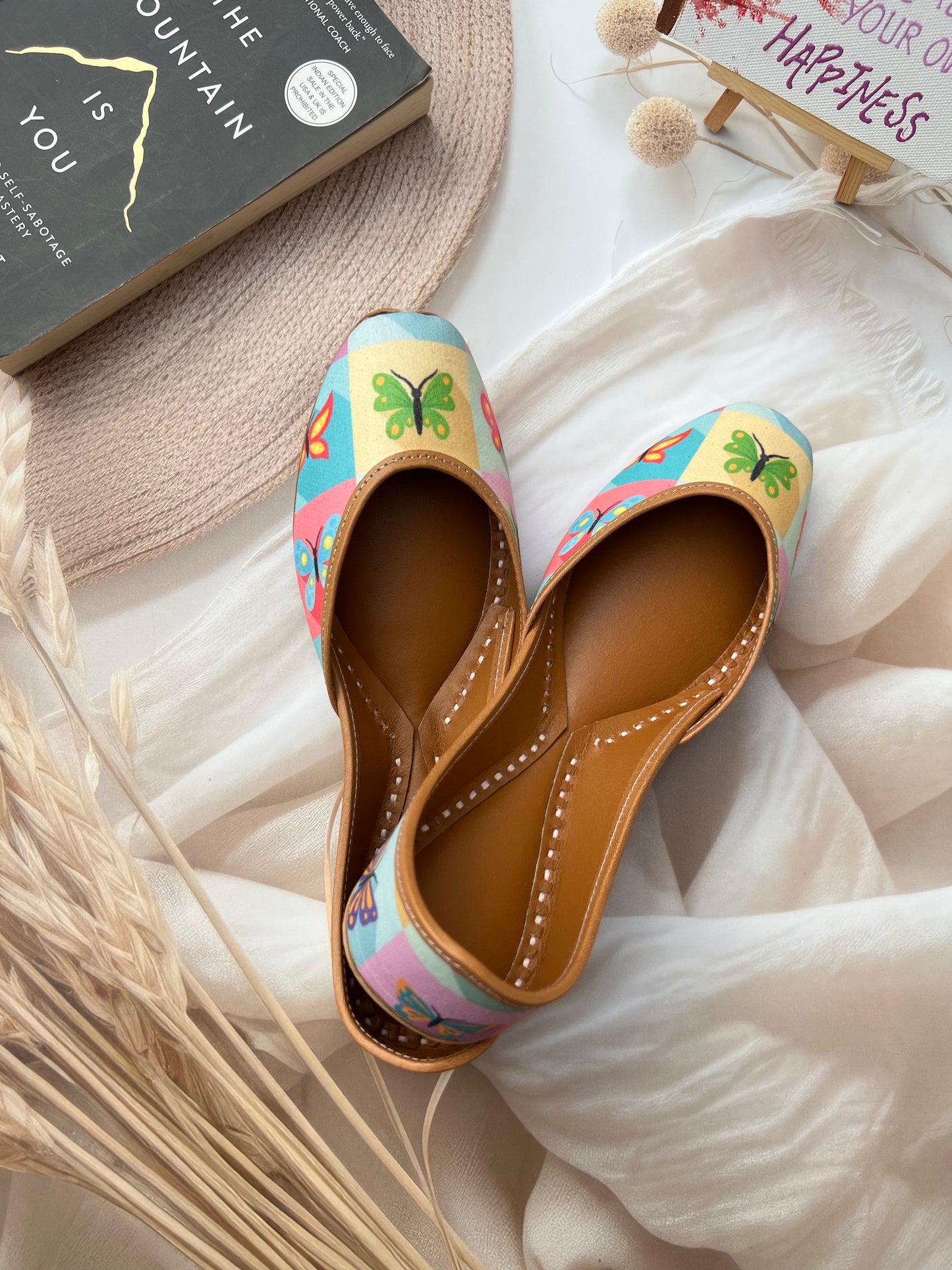 BUTTERFLY JUTTIS