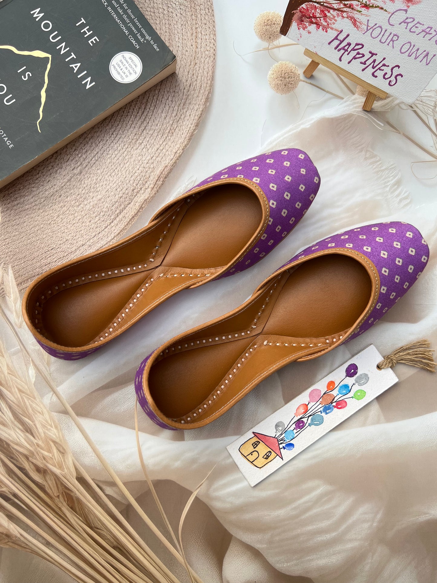 BANDHANI JUTTIS (PURPLE COLOR)