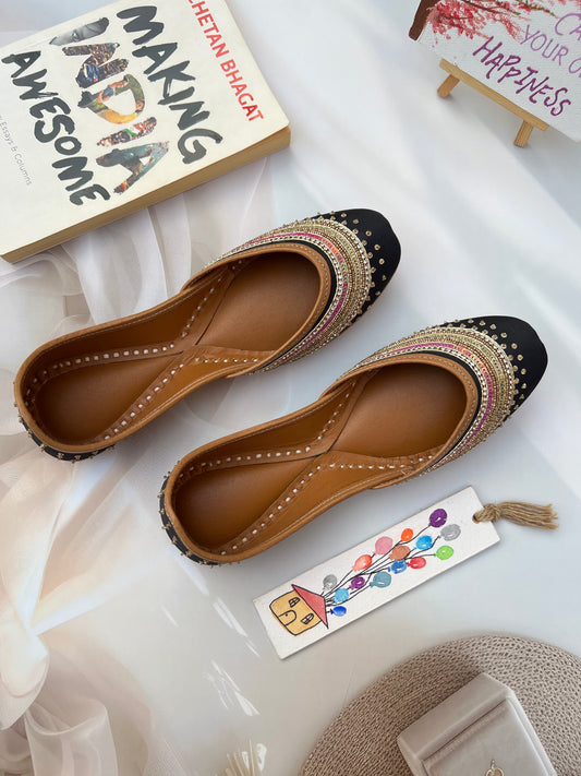 SALMA - SITARA JUTTIS (BLACK COLOR)