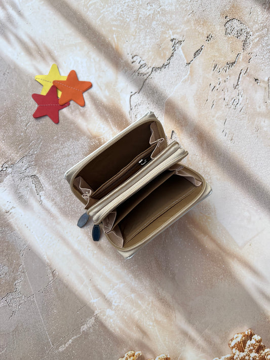 WALLET:- BLUE BLOOM