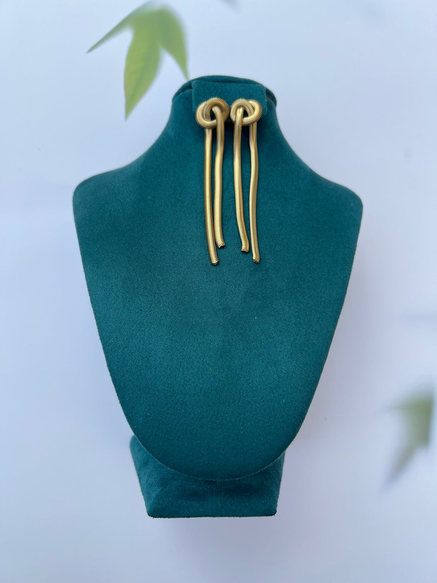 EARRINGS :- GOLDEN HOOPS