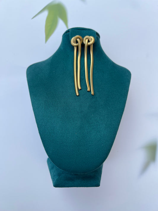 EARRINGS :- GOLDEN HOOPS