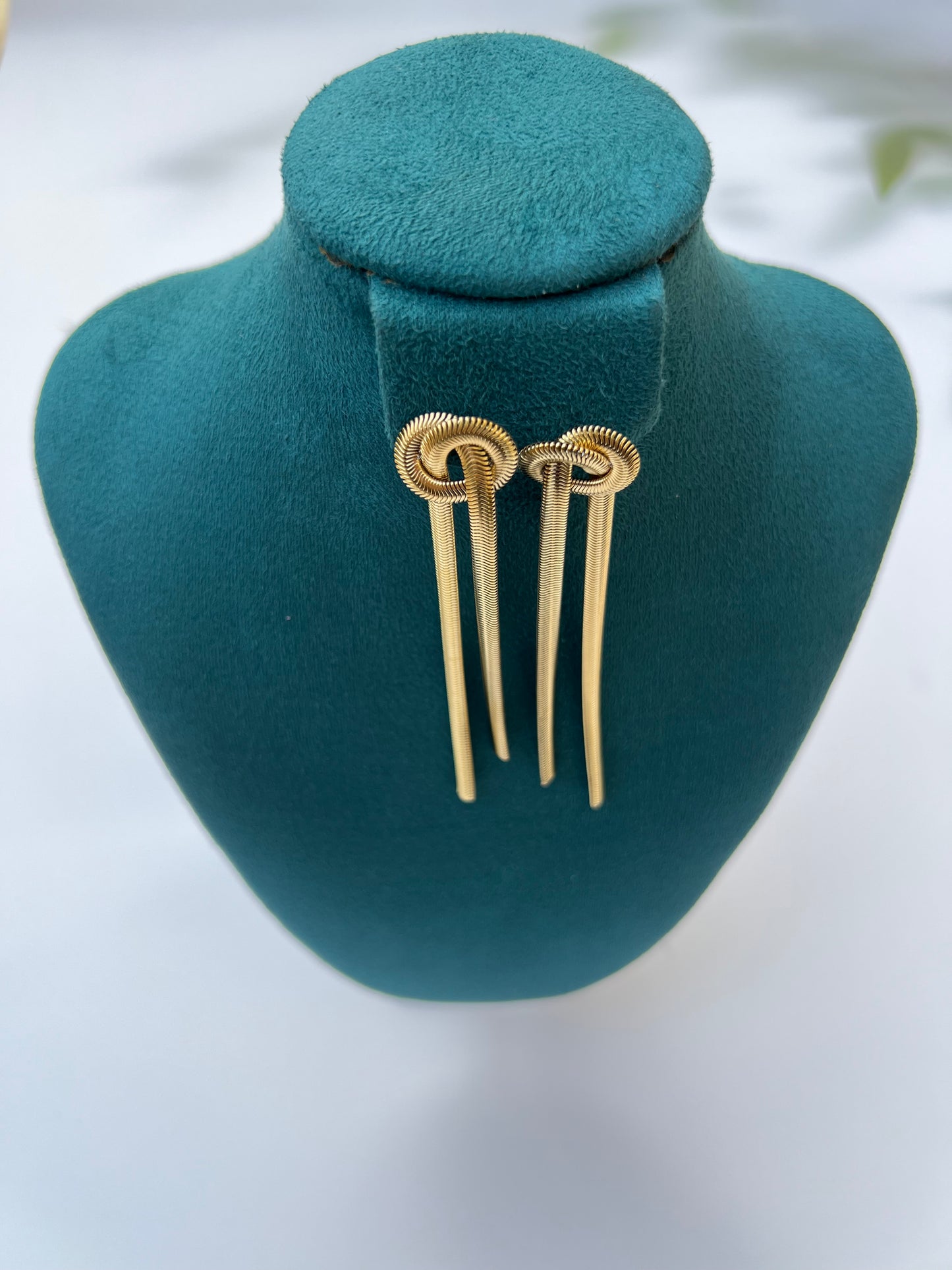 EARRINGS :- GOLDEN HOOPS