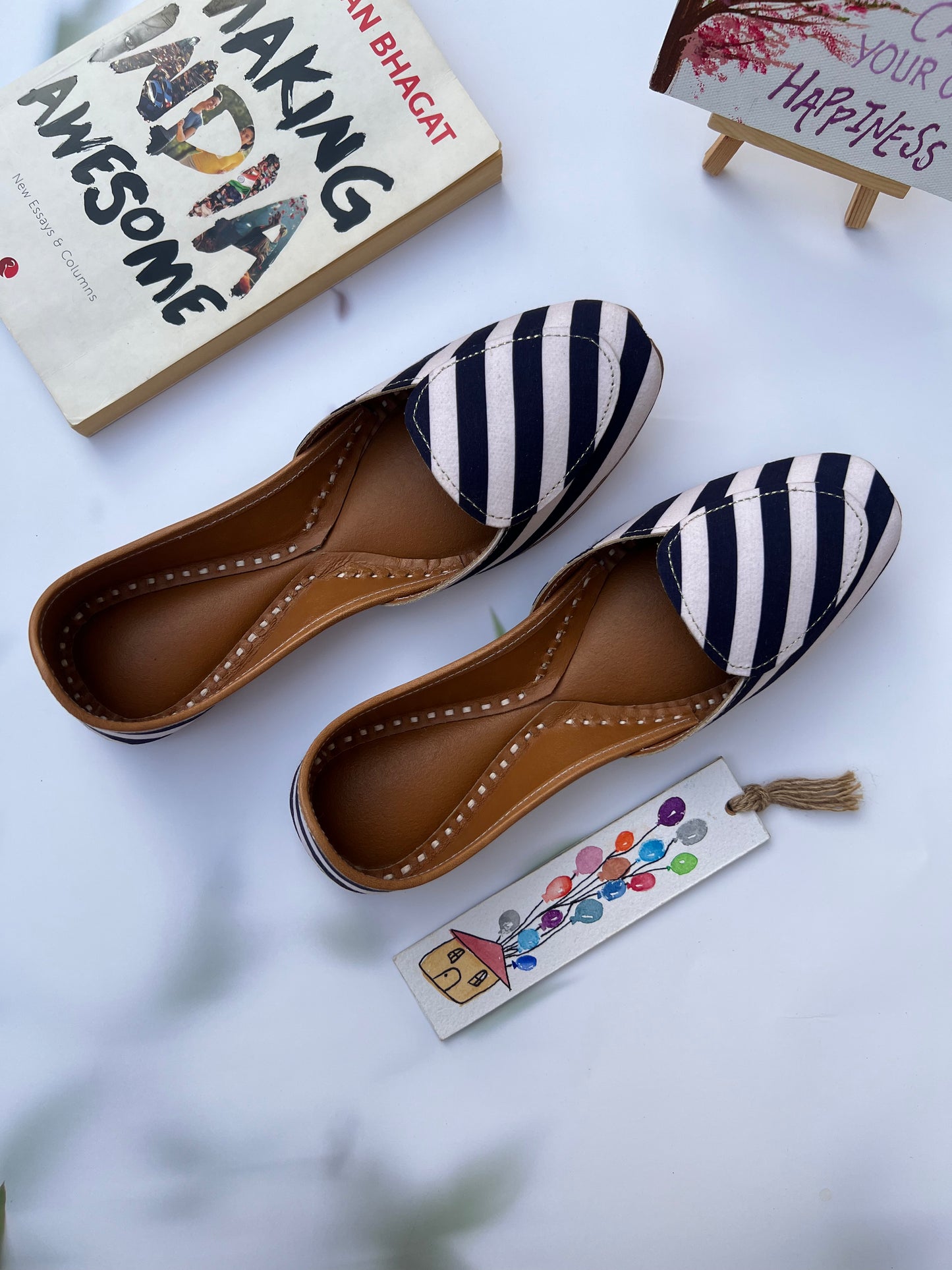 NAVIGATOR LOAFERS (BLUE AND BEIGE)