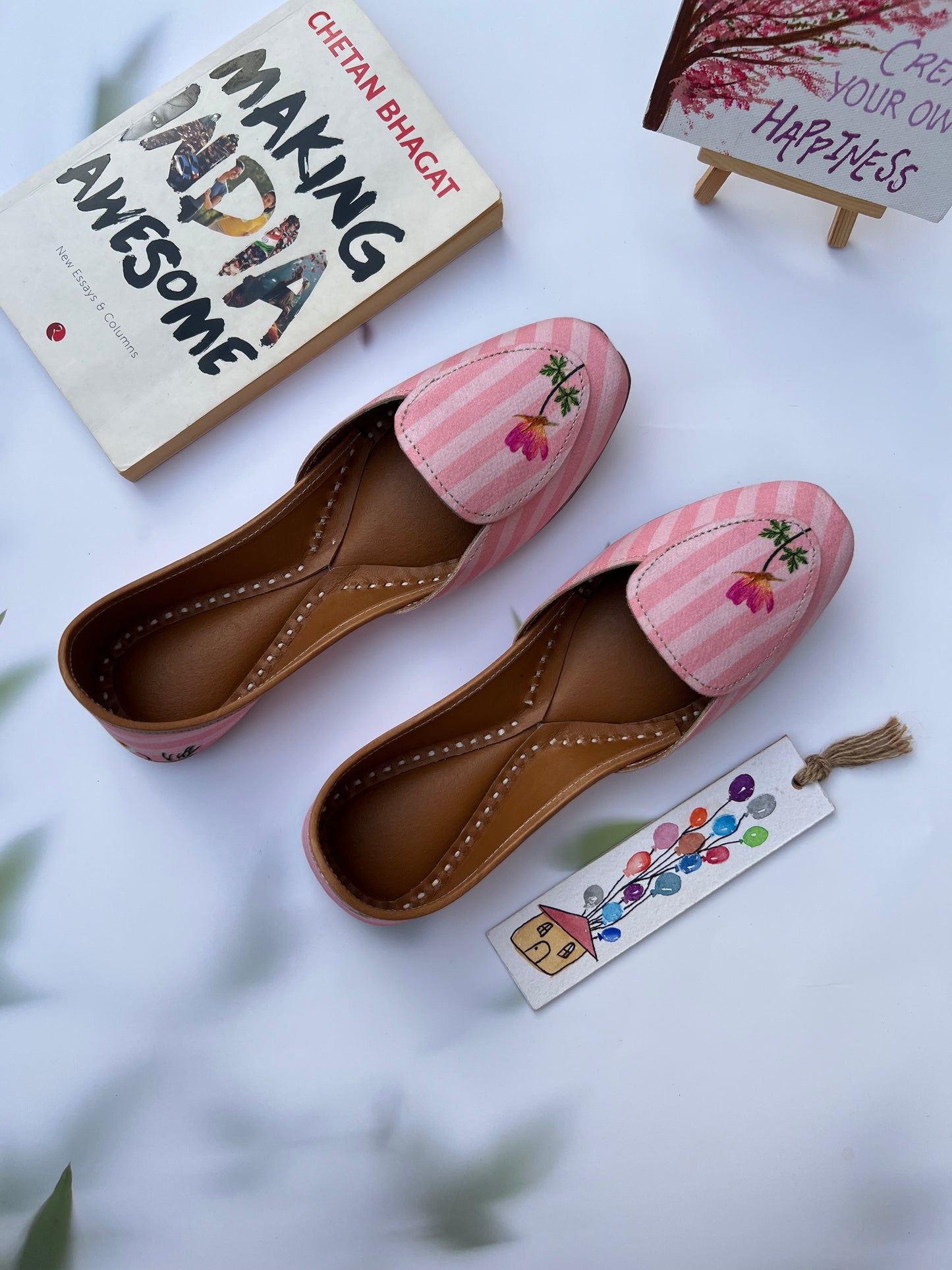 VICTORIA LOAFERS
