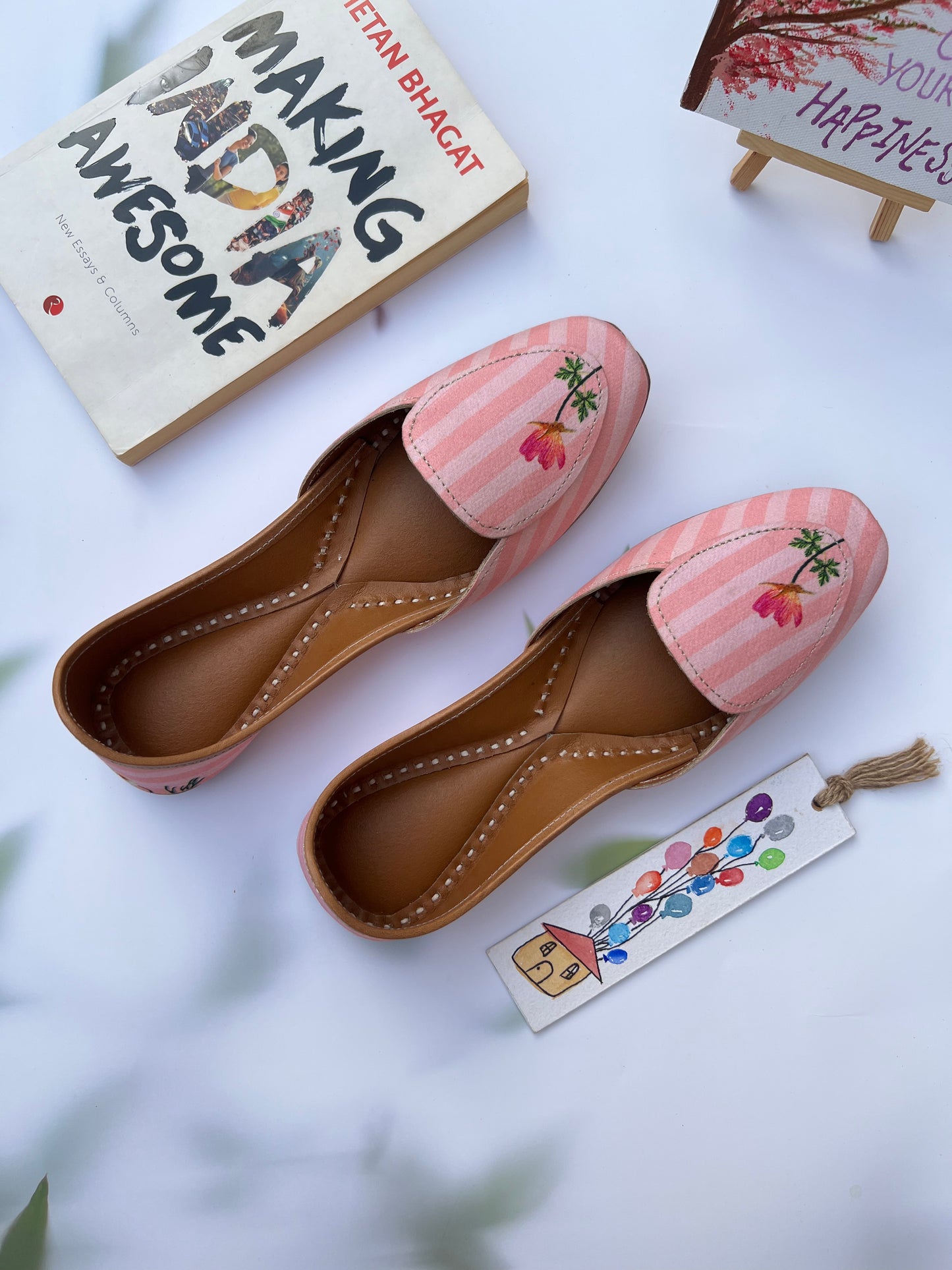 VICTORIA LOAFERS