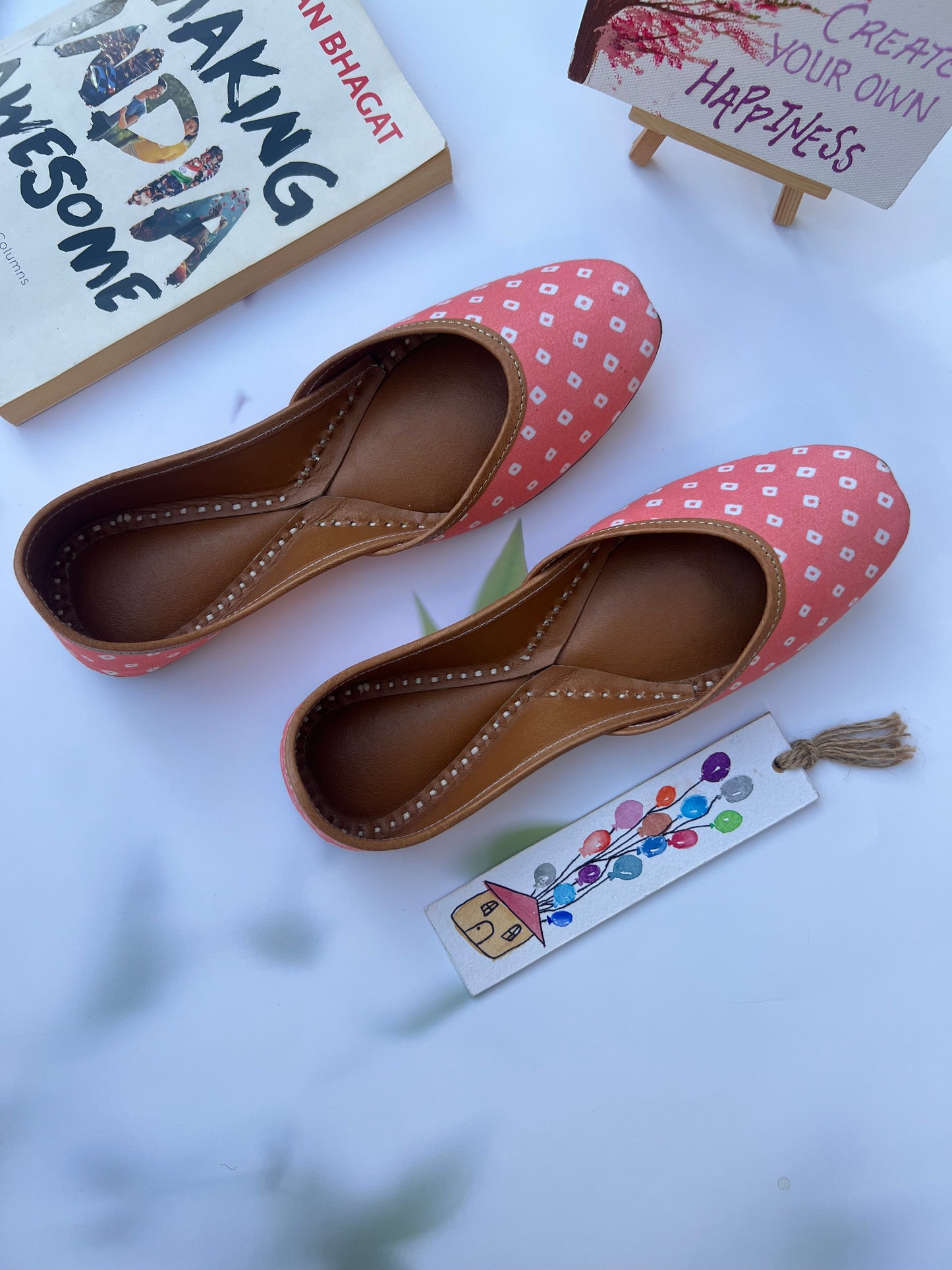 BANDHANI JUTTIS (PEACH COLOR)