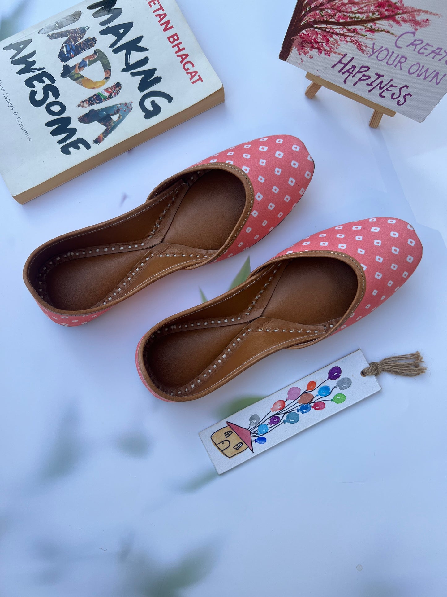BANDHANI JUTTIS (PEACH COLOR)
