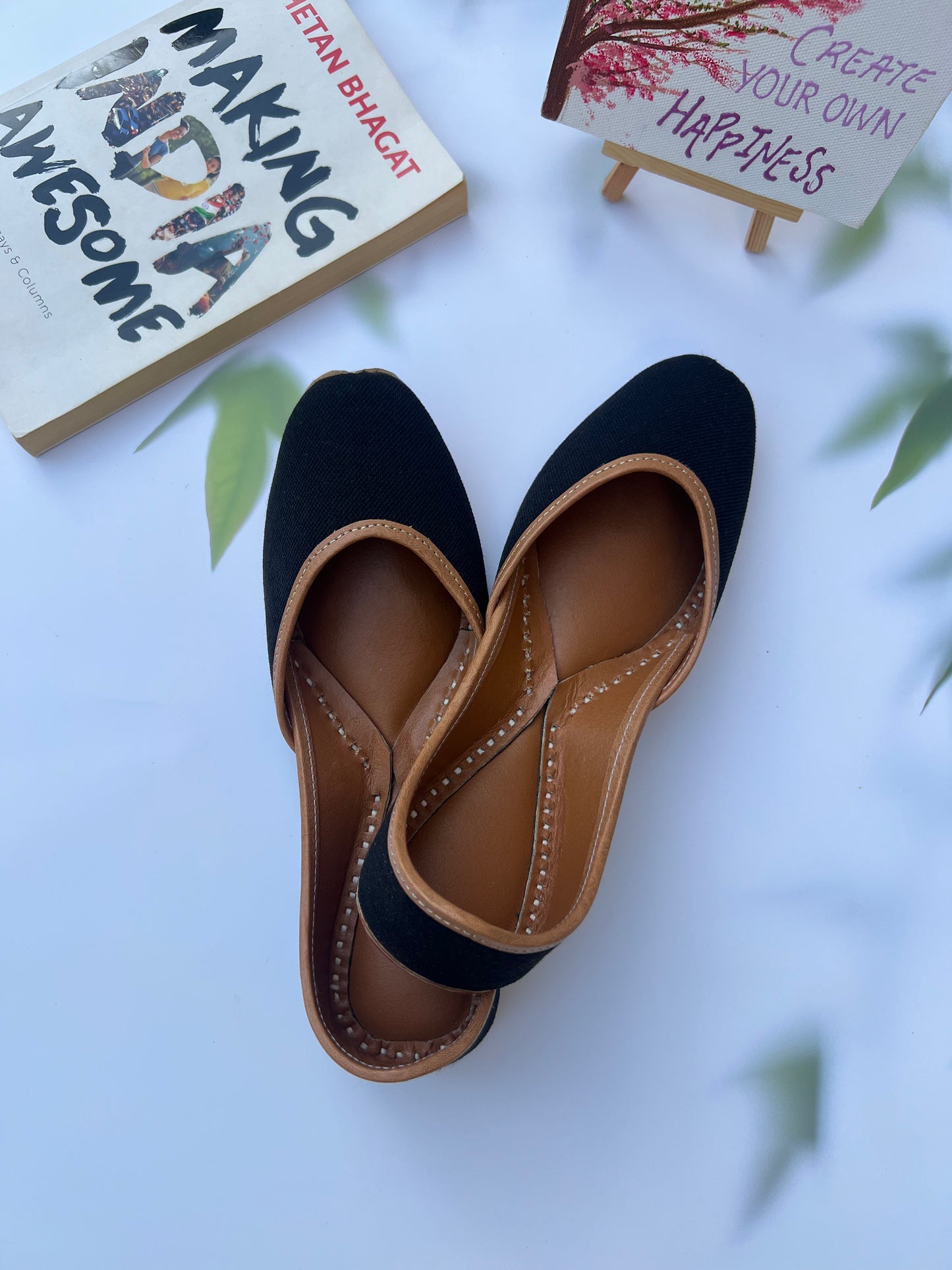 REBEL JUTTIS (BLACK DENIM)