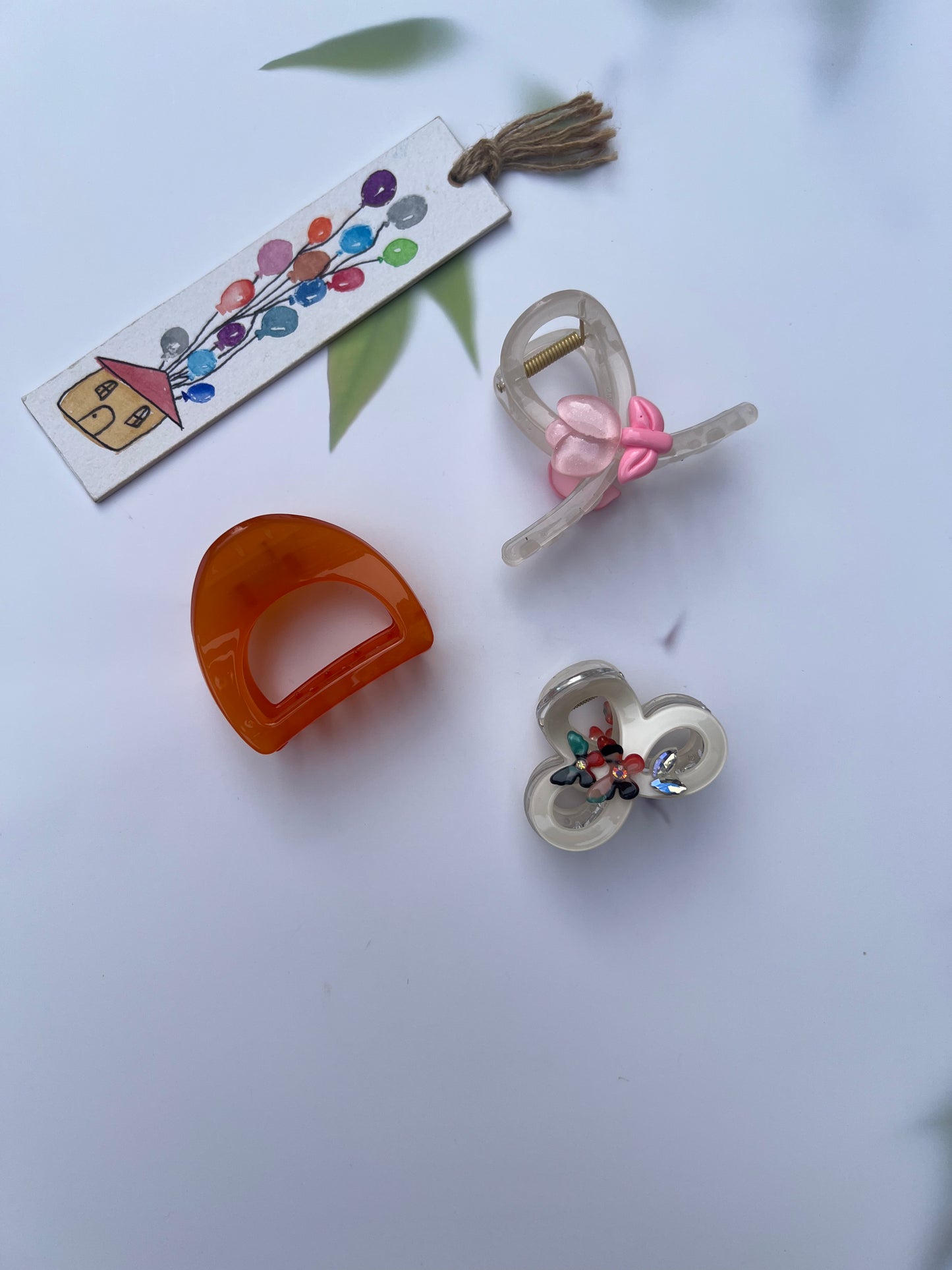 TANGERINE TULIP CLAW CLIPS:- PACK OF 3