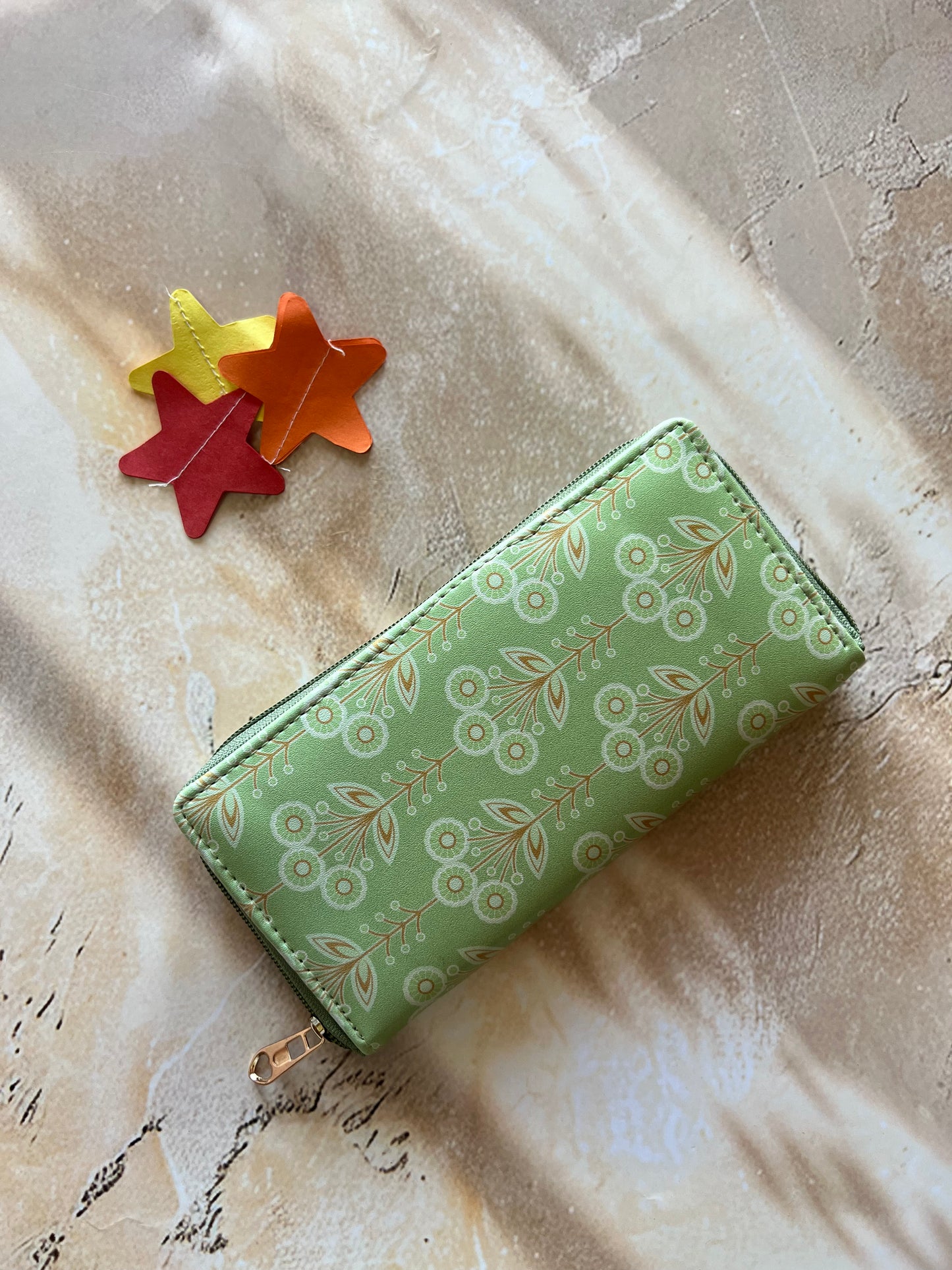 LONG WALLET:- GREEN CACTUS (SINGLE COMPARTMENT)
