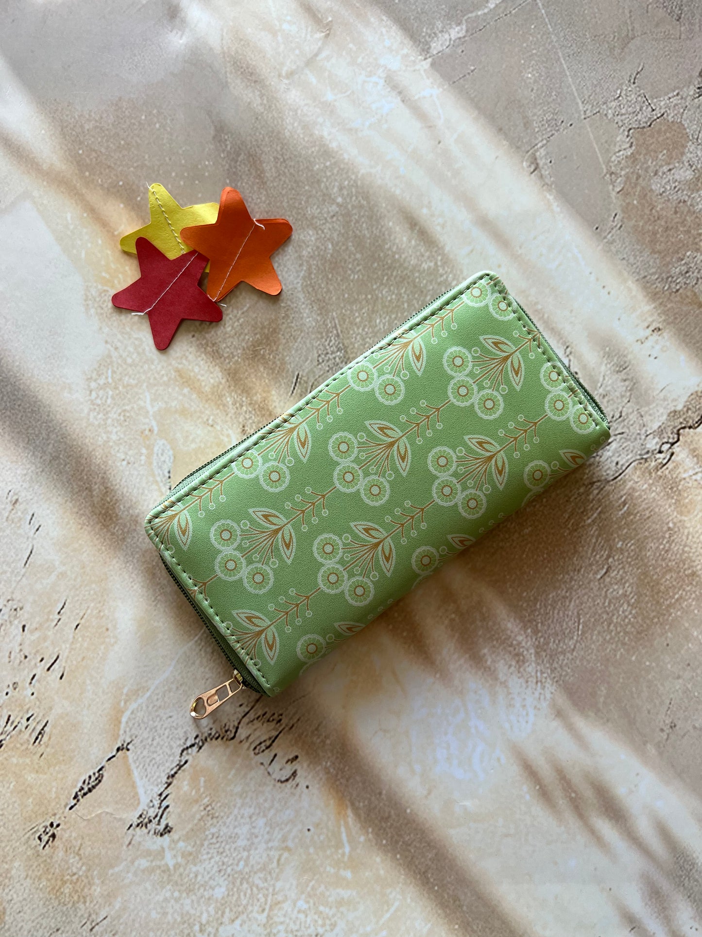 LONG WALLET:- GREEN CACTUS (SINGLE COMPARTMENT)