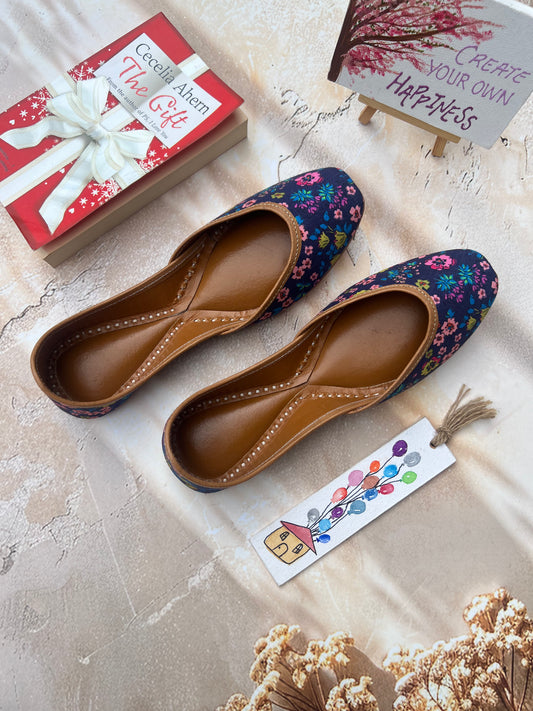 BLUE BELL JUTTIS