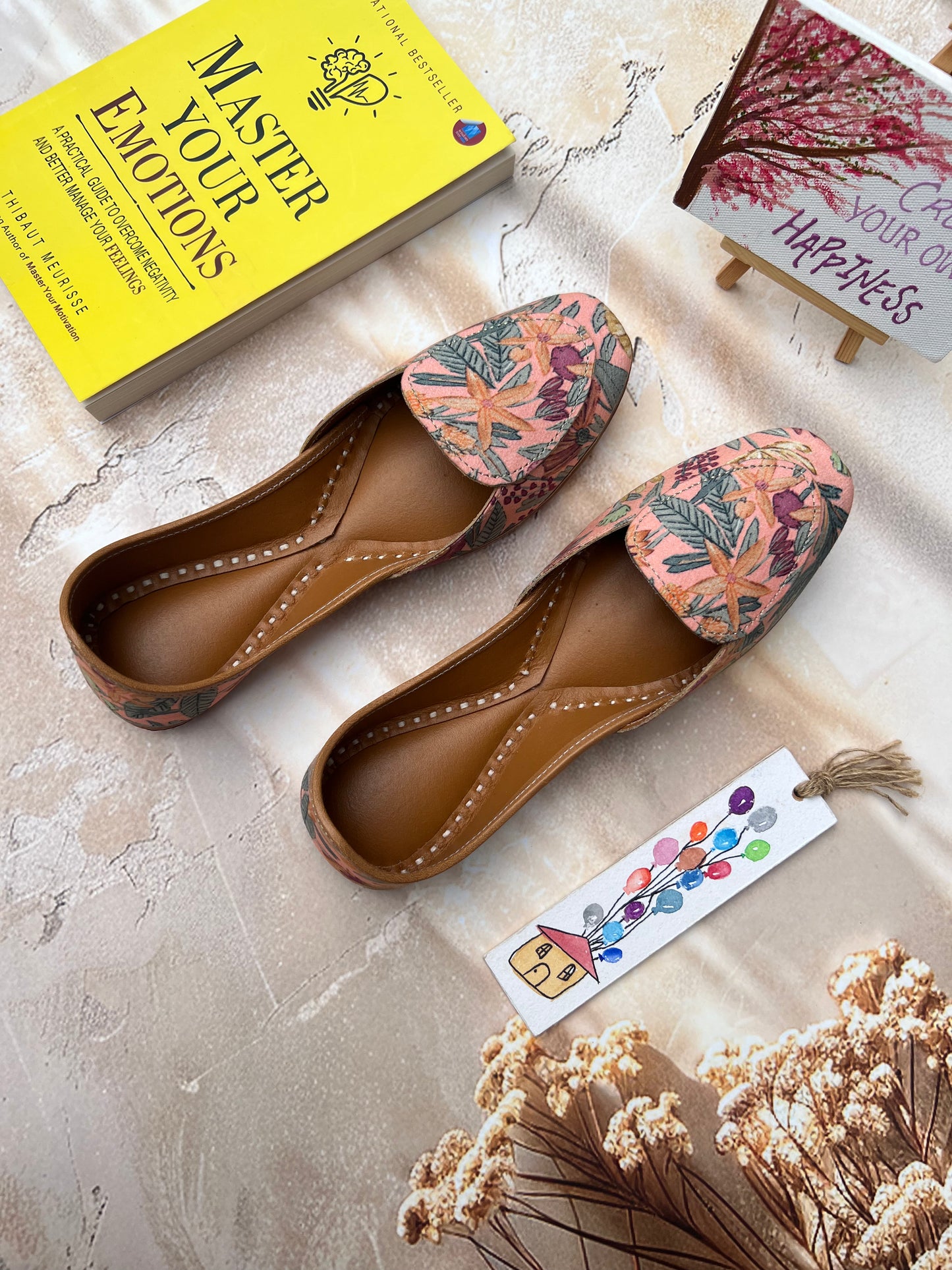 KESARIYA NOOR LOAFERS