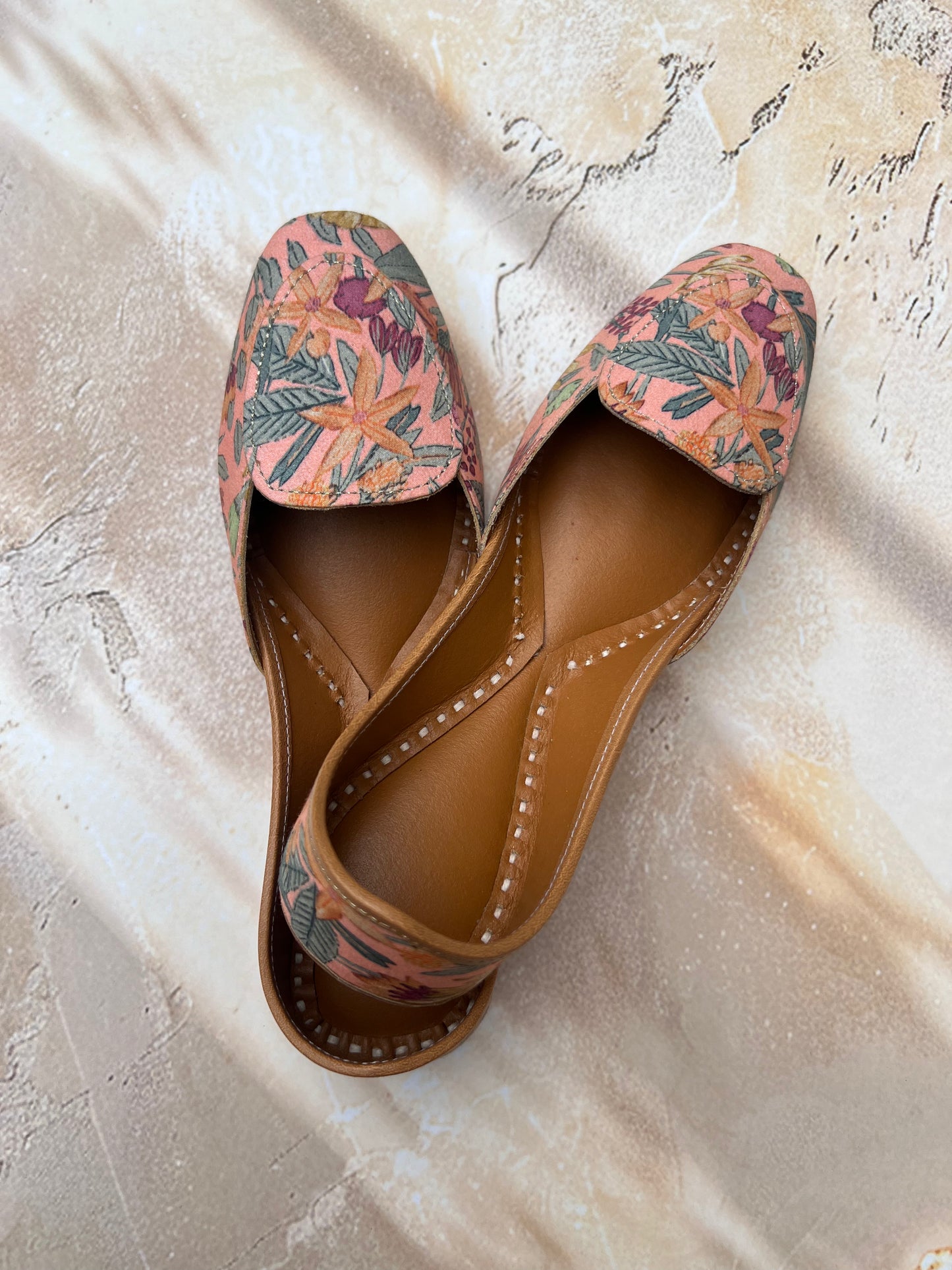 KESARIYA NOOR LOAFERS